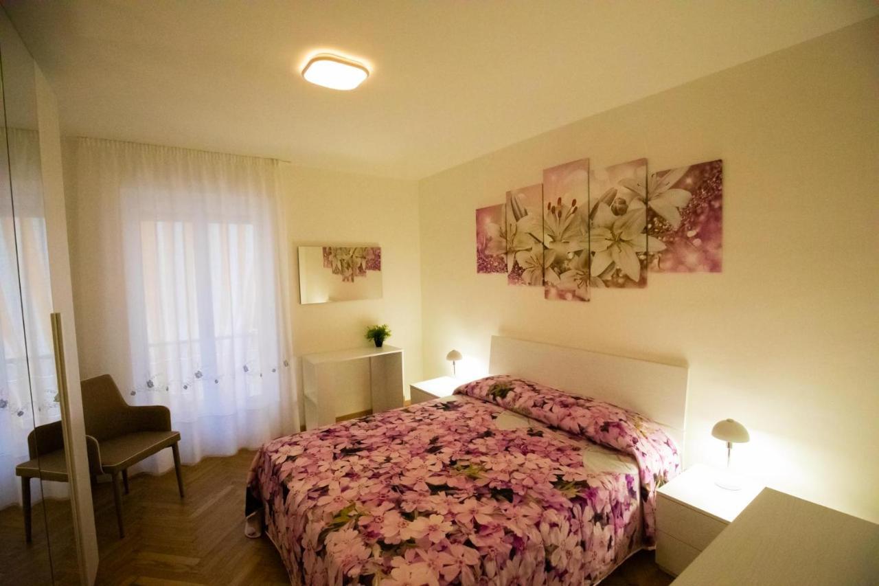 Lorenzo'S Apartament Aoste Extérieur photo